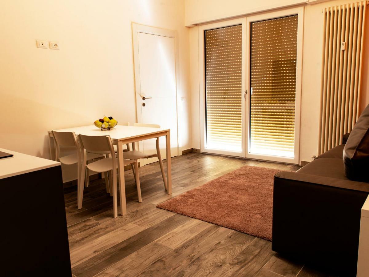 Roma Ariston 8 Lägenhet Bolzano Exteriör bild